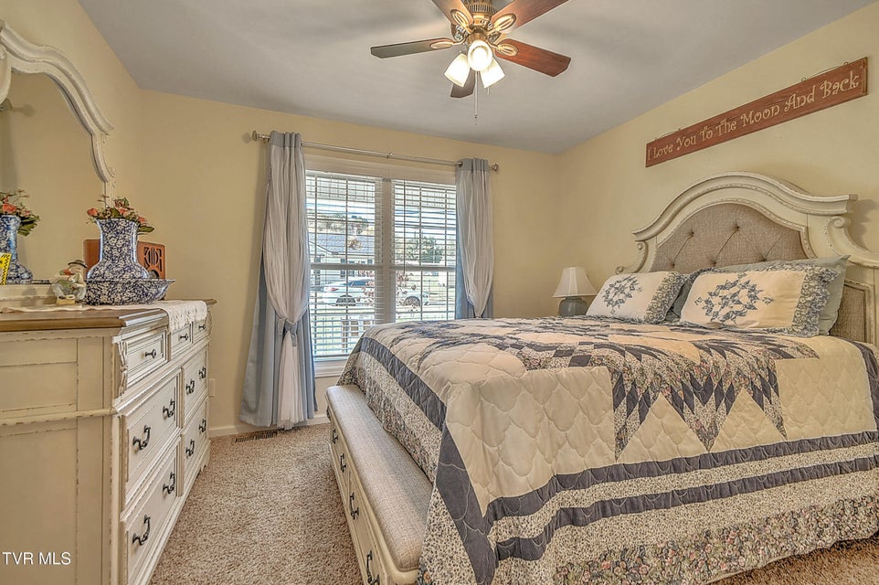 Photo #13: 722 Watauga Avenue