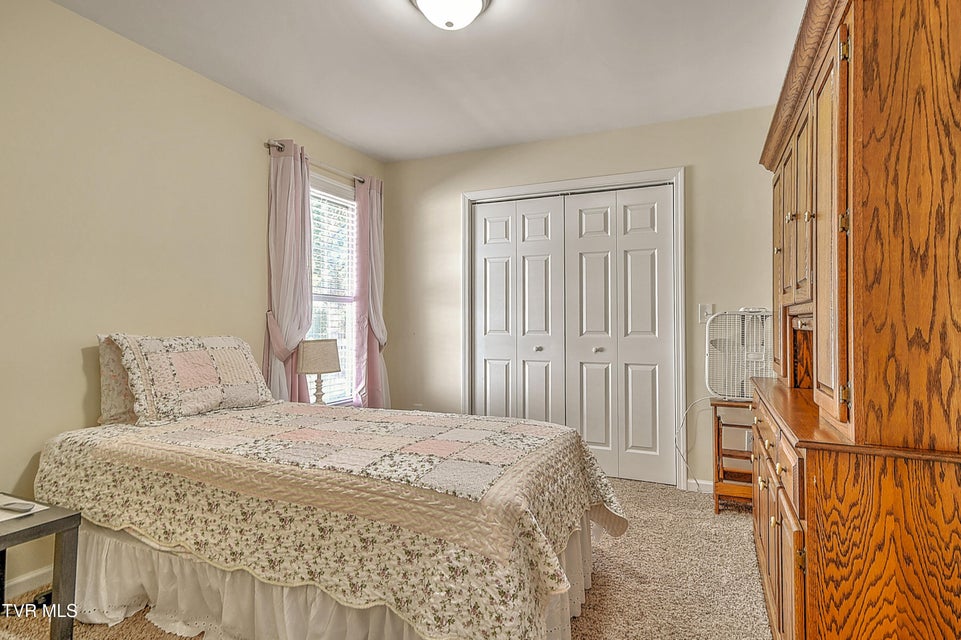 Photo #16: 722 Watauga Avenue