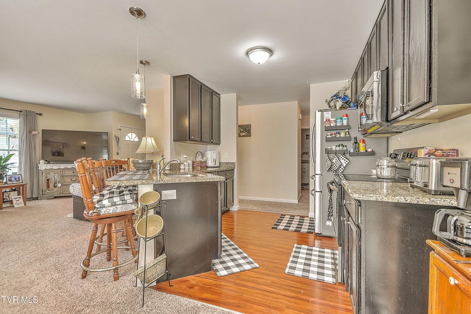 Photo #9: 722 Watauga Avenue