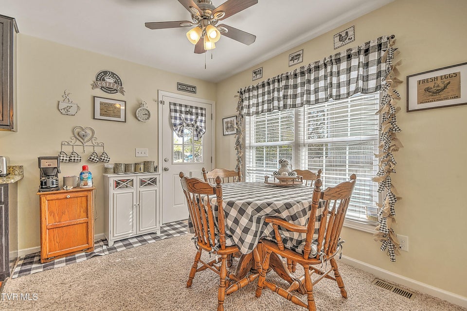 Photo #7: 722 Watauga Avenue