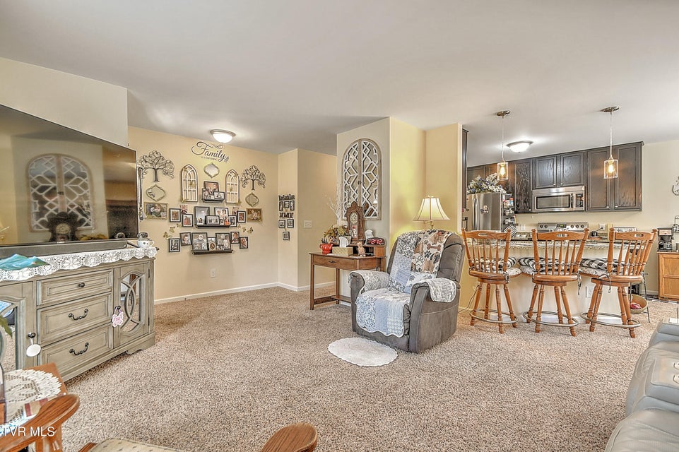 Photo #6: 722 Watauga Avenue