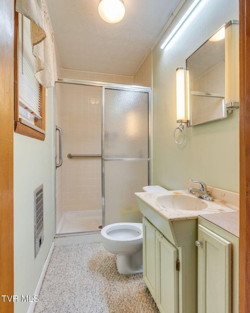 Photo #13: 402 Cherokee Lane