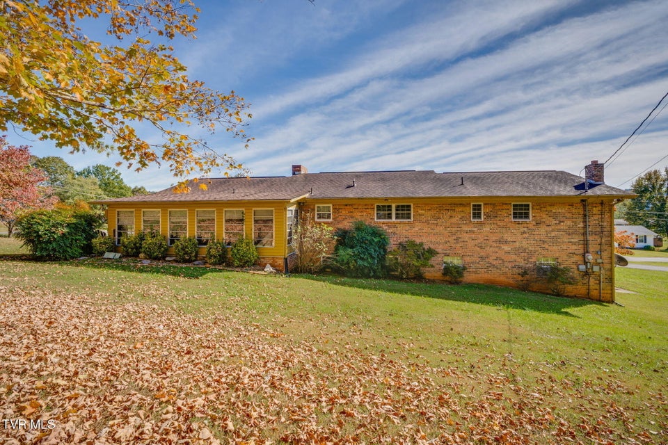 Photo #26: 402 Cherokee Lane