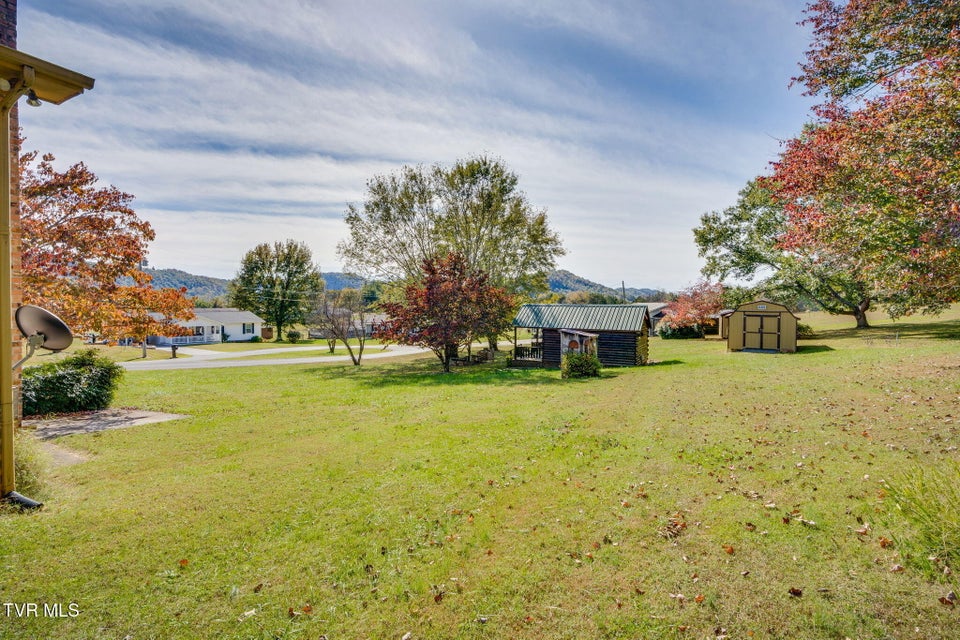 Photo #28: 402 Cherokee Lane