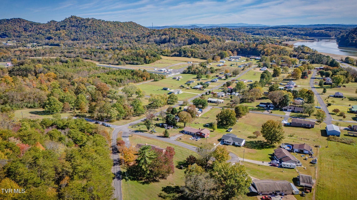 Photo #35: 402 Cherokee Lane