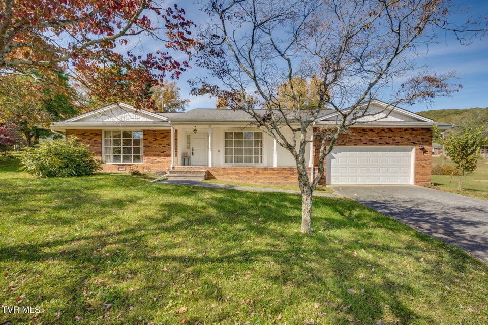 Photo #33: 2109 Main Street