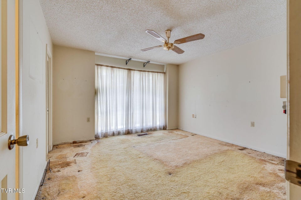 Photo #15: 2109 Main Street