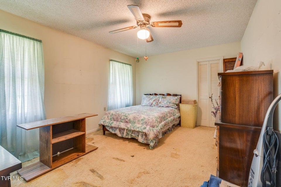 Photo #18: 2109 Main Street