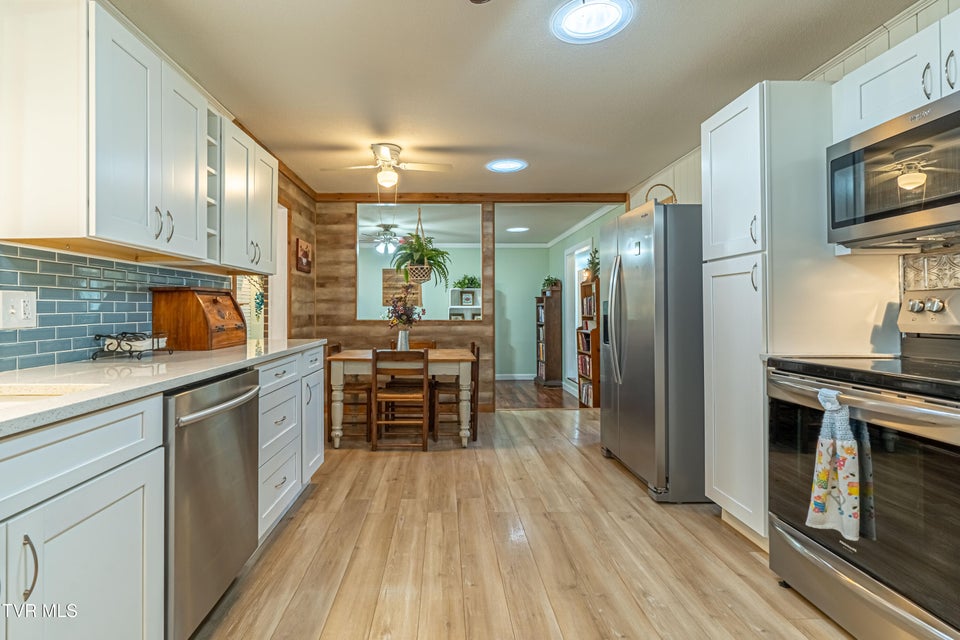 Photo #23: 7282 Southern View Road