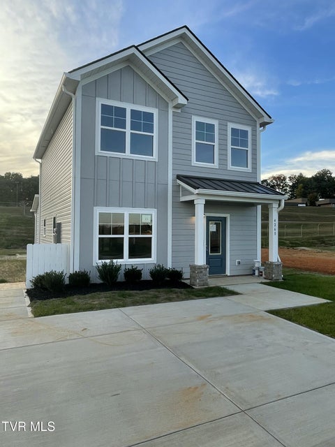 Photo #2: 4268 Gambrel Oaks St 