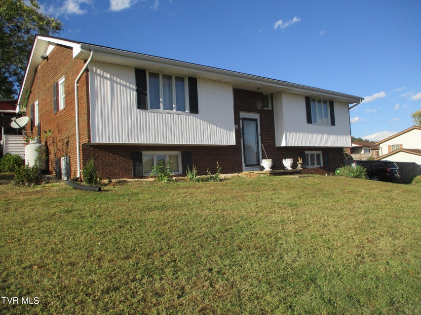 Photo #7: 507 Spruce Street