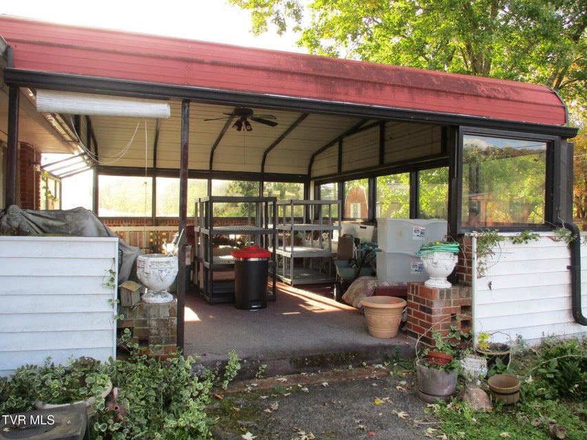 Photo #10: 507 Spruce Street