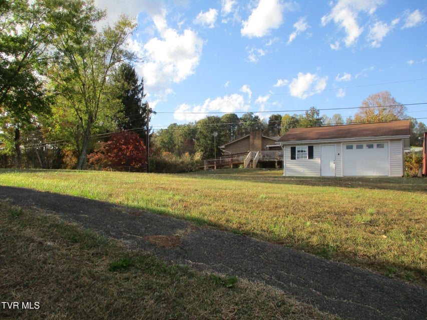 Photo #17: 507 Spruce Street