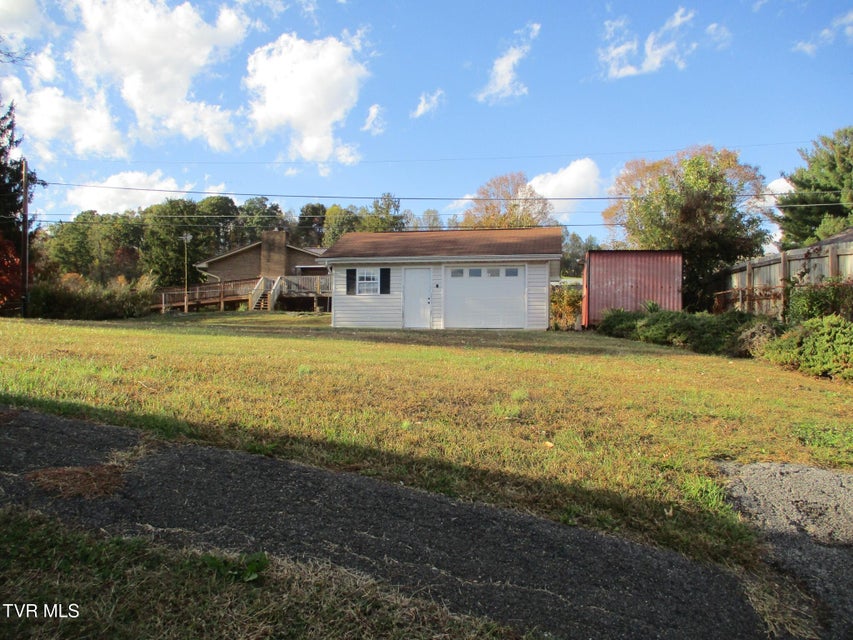 Photo #18: 507 Spruce Street