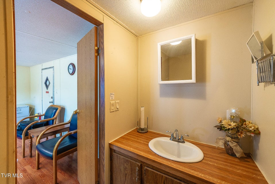 Photo #15: 563 U S Highway 23 