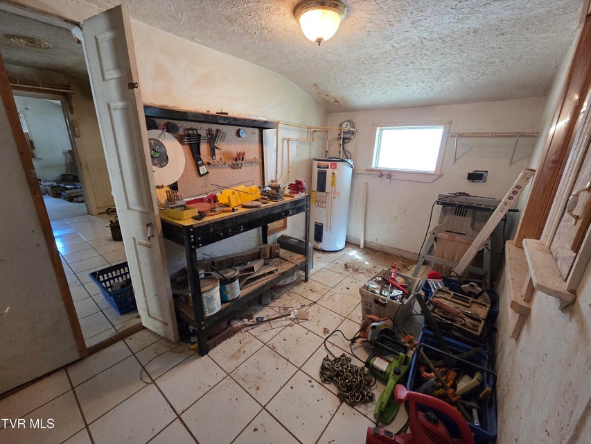 Photo #17: 140 New Street