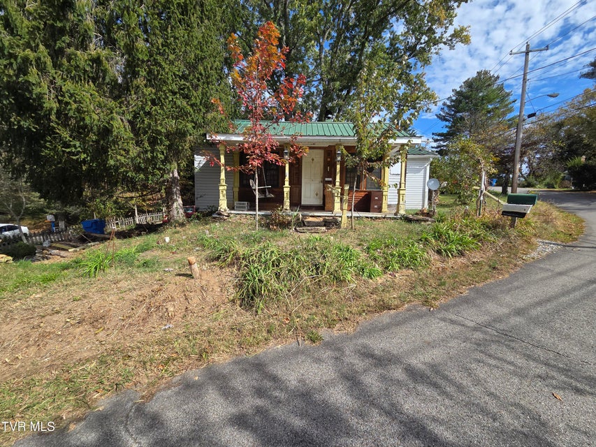 Photo #2: 140 New Street