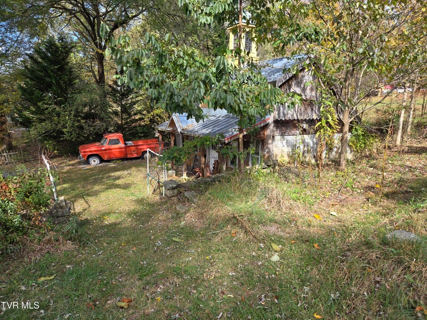 Photo #21: 140 New Street