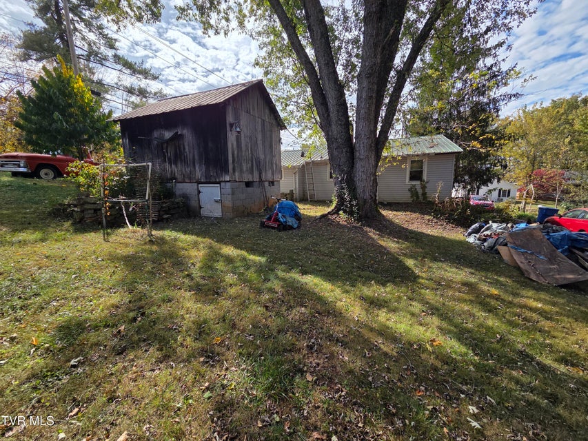 Photo #25: 140 New Street