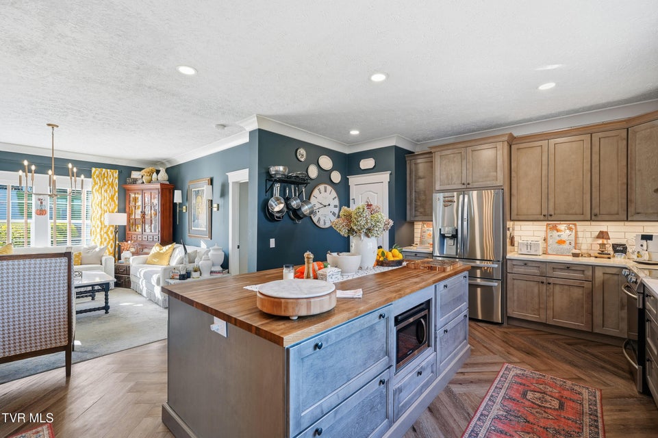 Photo #10: 4886 Eagle Pointe Drive