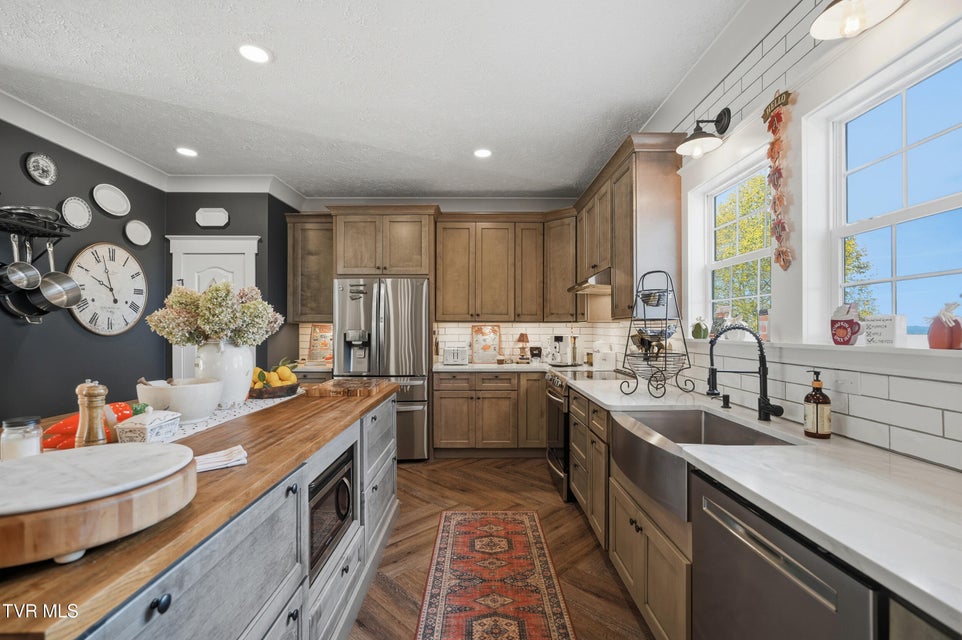 Photo #12: 4886 Eagle Pointe Drive