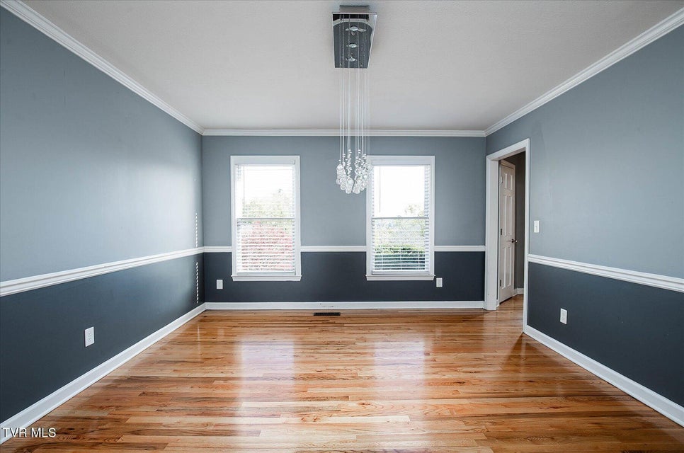 Photo #10: 1000 Rotherwood Drive