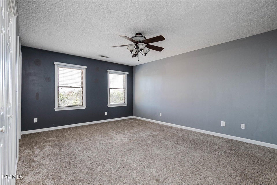 Photo #25: 1000 Rotherwood Drive