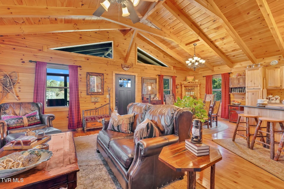 Photo #11: 239 Old Lacy Hollow Road Road