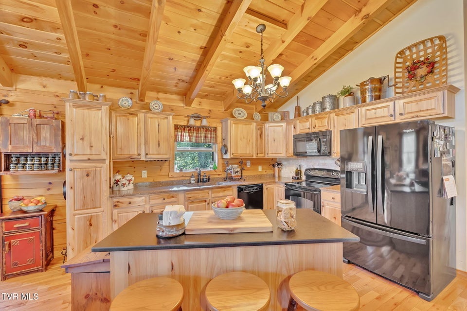 Photo #15: 239 Old Lacy Hollow Road Road