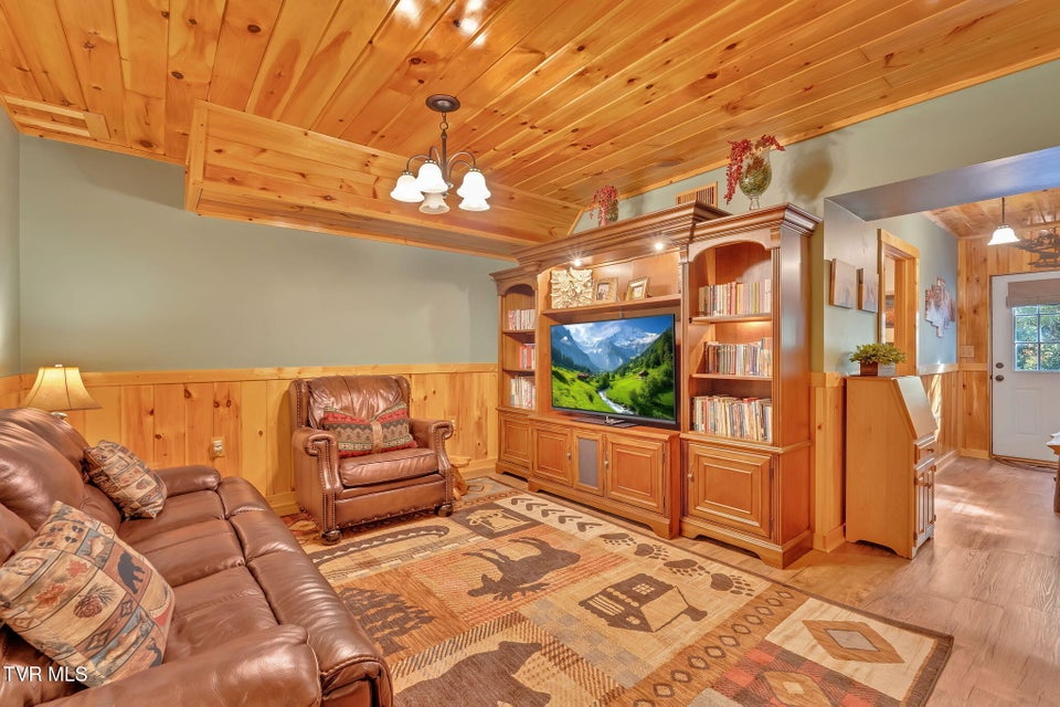 Photo #25: 239 Old Lacy Hollow Road Road