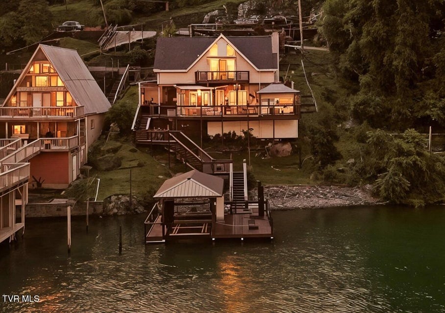 Photo #36: 136 Furches Drive