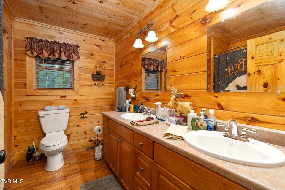 Photo #57: 1374 Allens Bridge Road