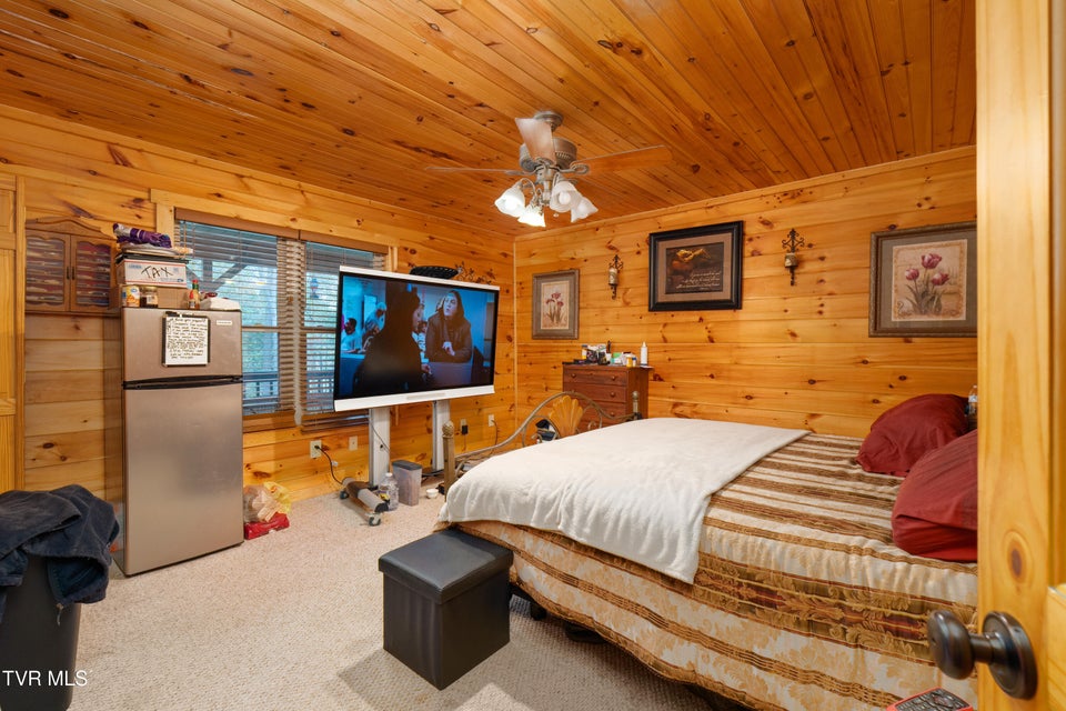 Photo #66: 1374 Allens Bridge Road