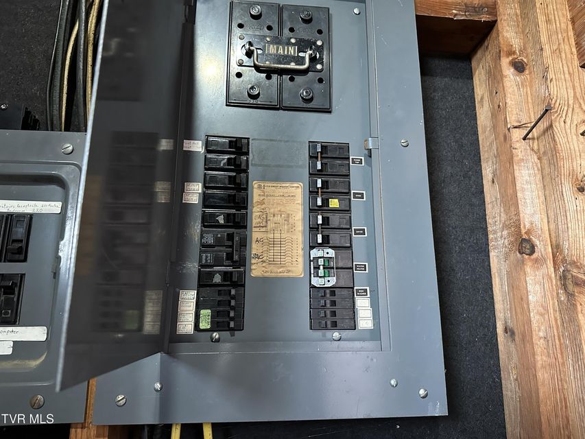 Photo #88: 412 Lakeside Drive