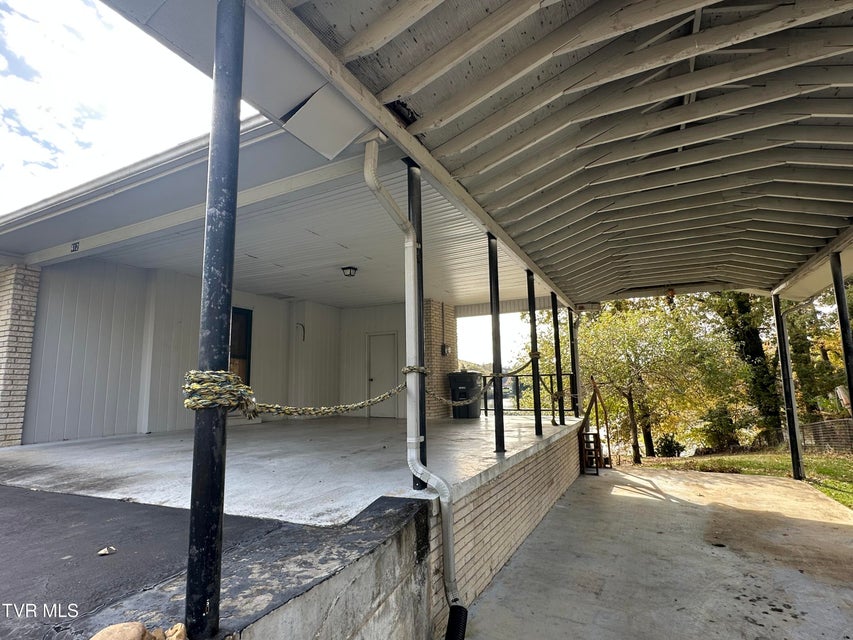 Photo #80: 412 Lakeside Drive