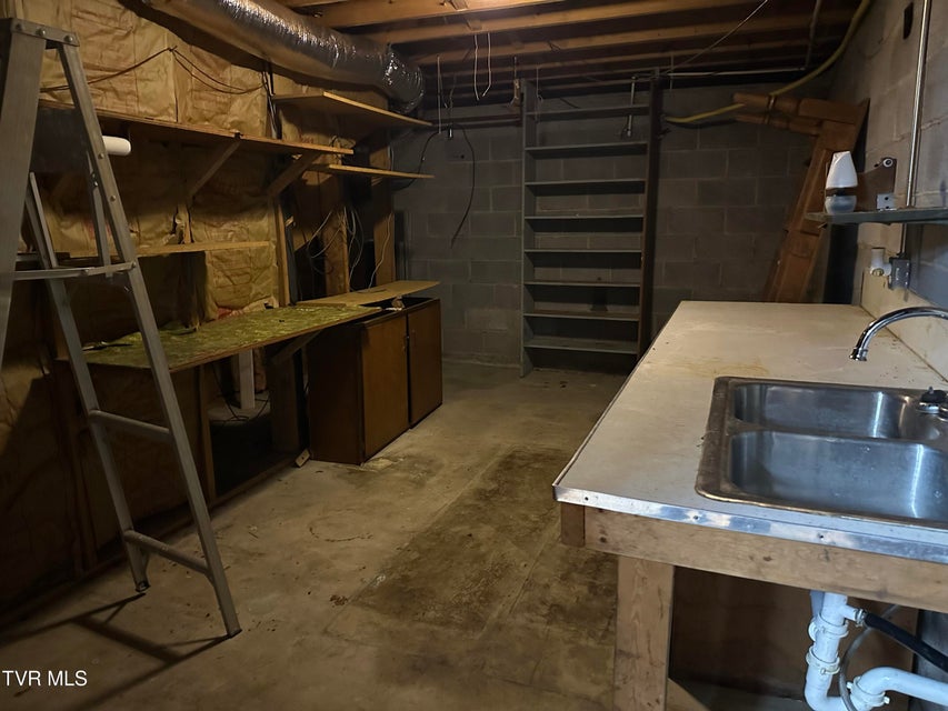 Photo #68: 412 Lakeside Drive