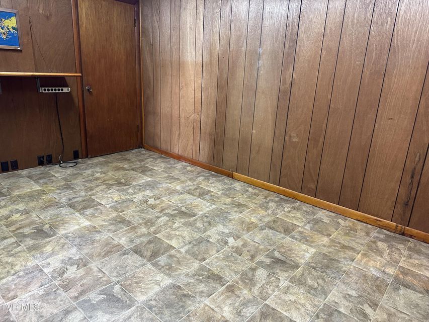 Photo #65: 412 Lakeside Drive