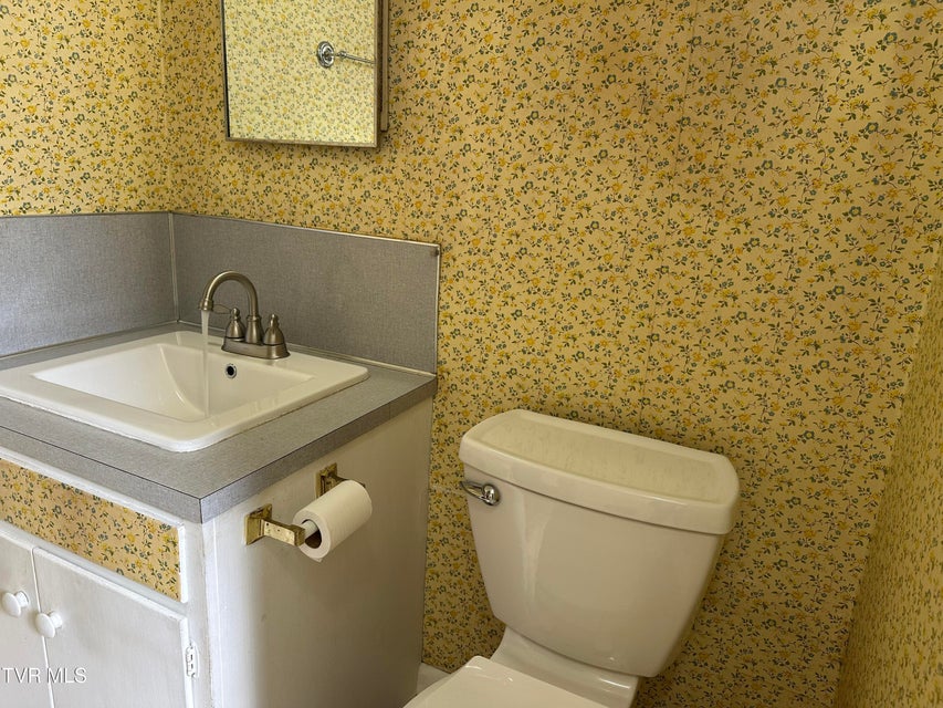 Photo #72: 412 Lakeside Drive