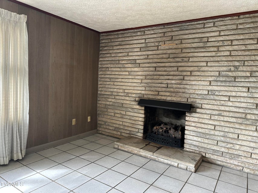 Photo #61: 412 Lakeside Drive