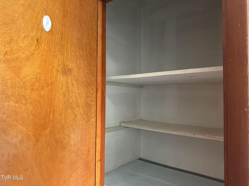 Photo #28: 412 Lakeside Drive