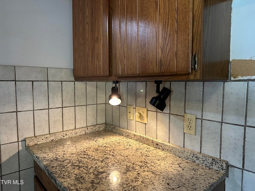 Photo #46: 412 Lakeside Drive