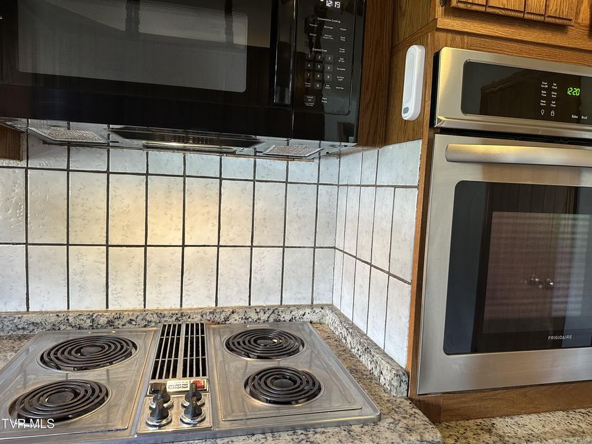 Photo #43: 412 Lakeside Drive