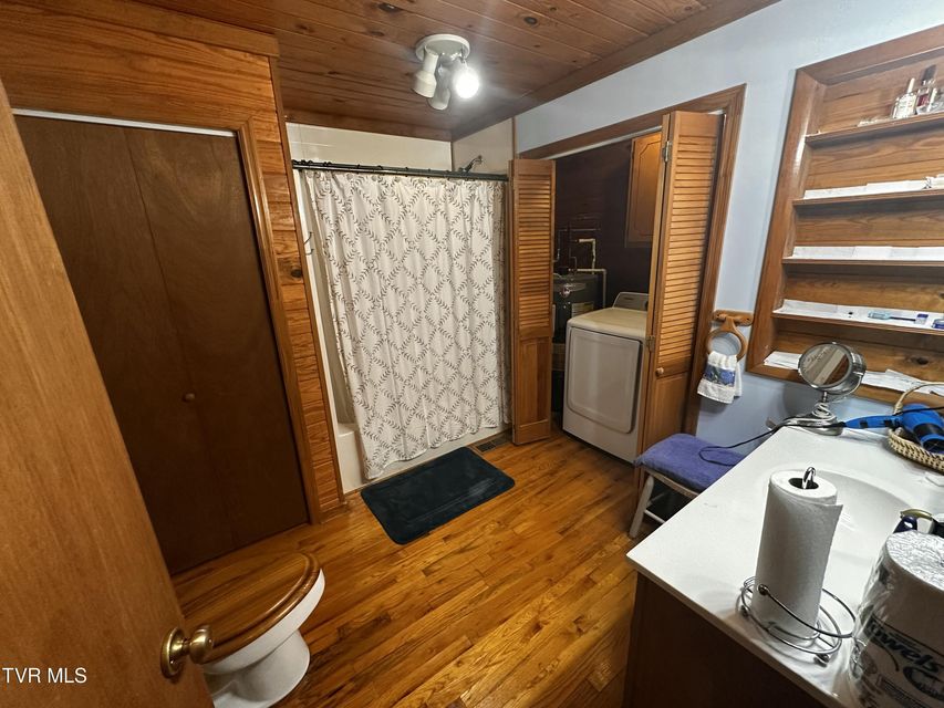 Photo #79: 1505 Williams Hollow Road