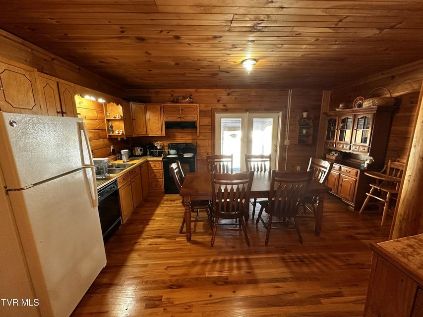 Photo #83: 1505 Williams Hollow Road