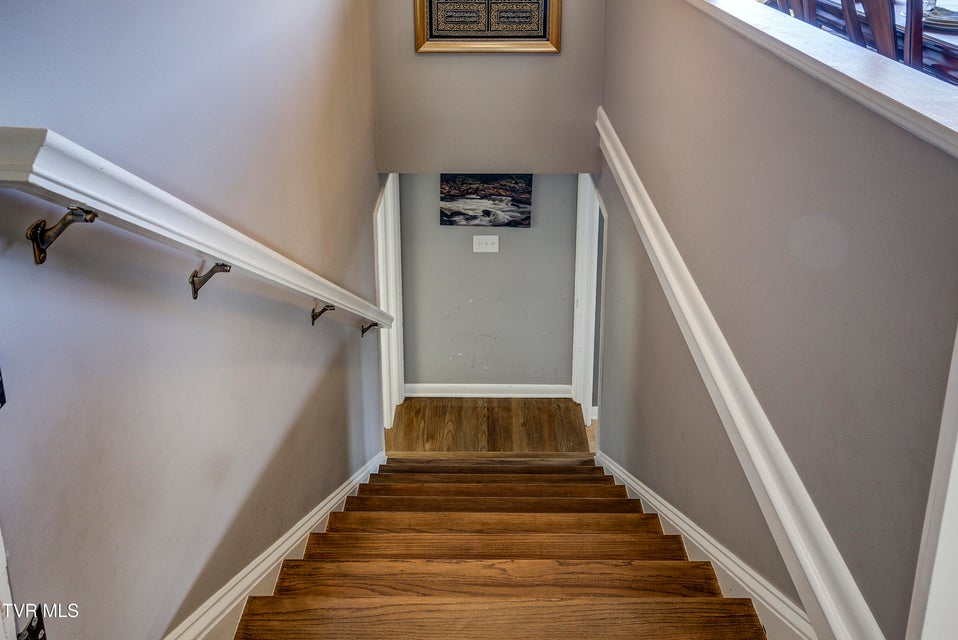 Photo #32: 103 Skyline Drive