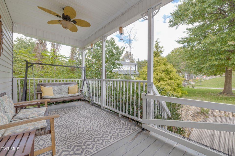 Photo #6: 9 Green Valley Court