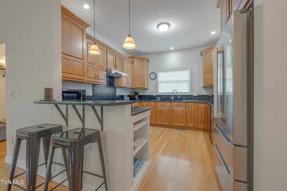 Photo #16: 9 Green Valley Court