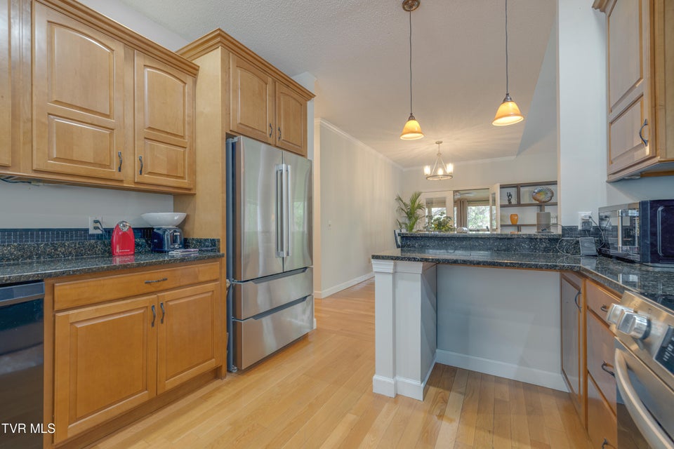 Photo #19: 9 Green Valley Court