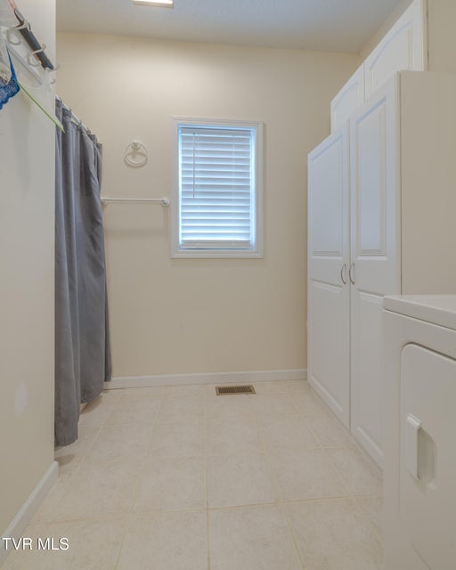 Photo #42: 9 Green Valley Court