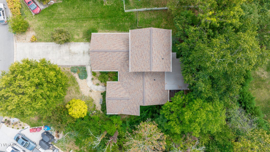 Photo #51: 9 Green Valley Court